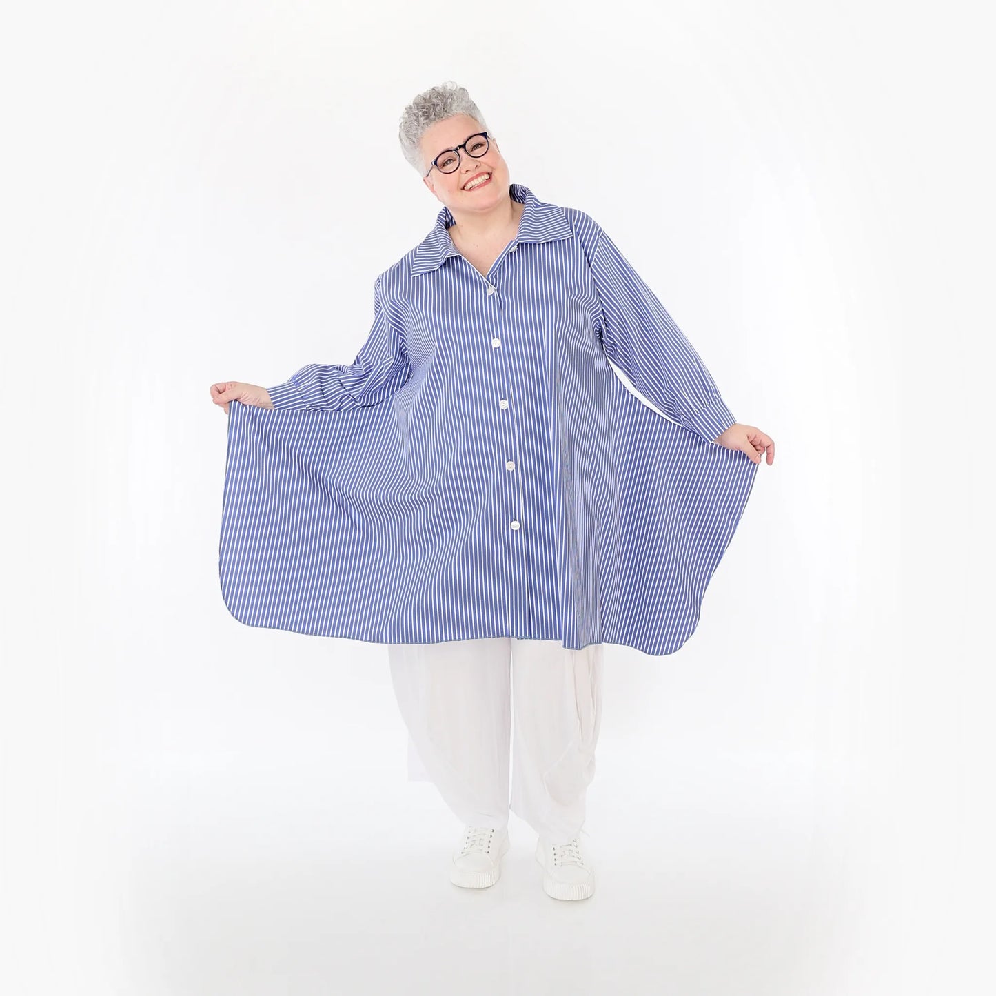 AKH Fashion 6917 Bluse, Blau-Weiß