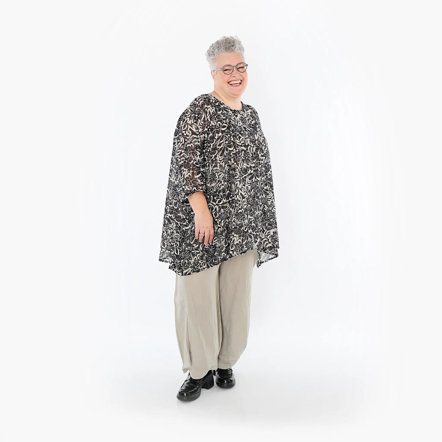 AKH Fashion 593 Big Shirt, Schwarz-Ecru