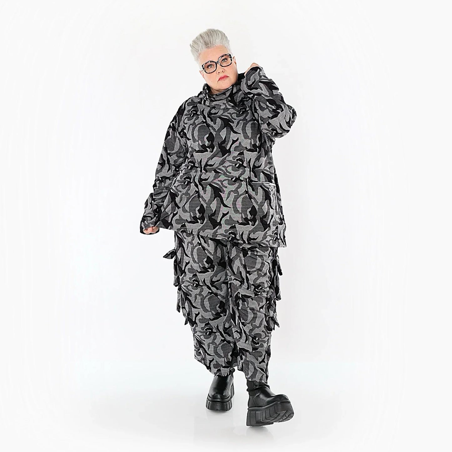 AKH Premium 7142 Big Shirt, Grau-Schwarz