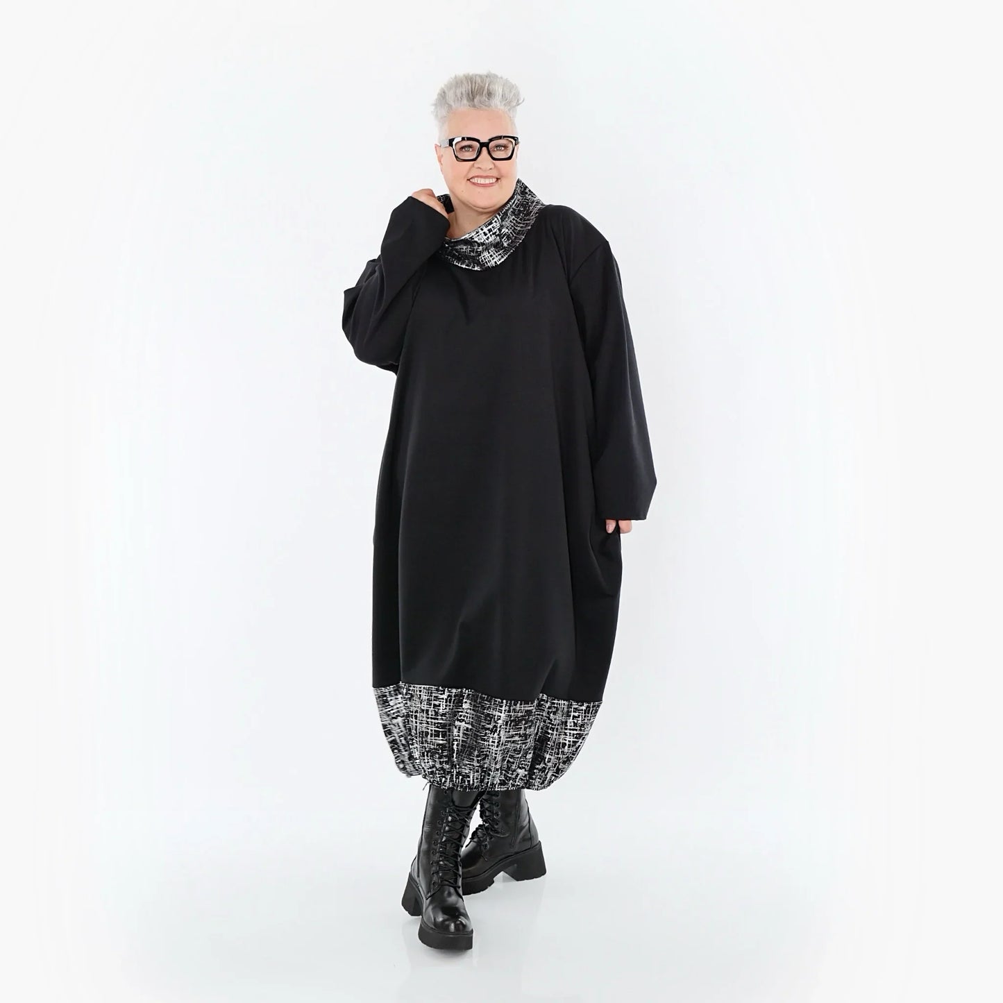 AKH Premium 7156 Kleid, Schwarz-Silber