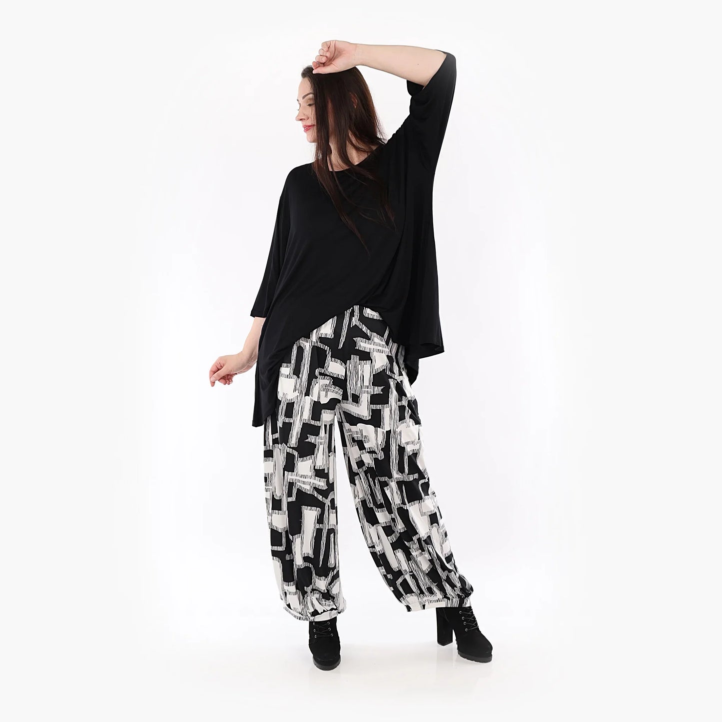 AKH 8067 Hose, Schwarz-Weiß