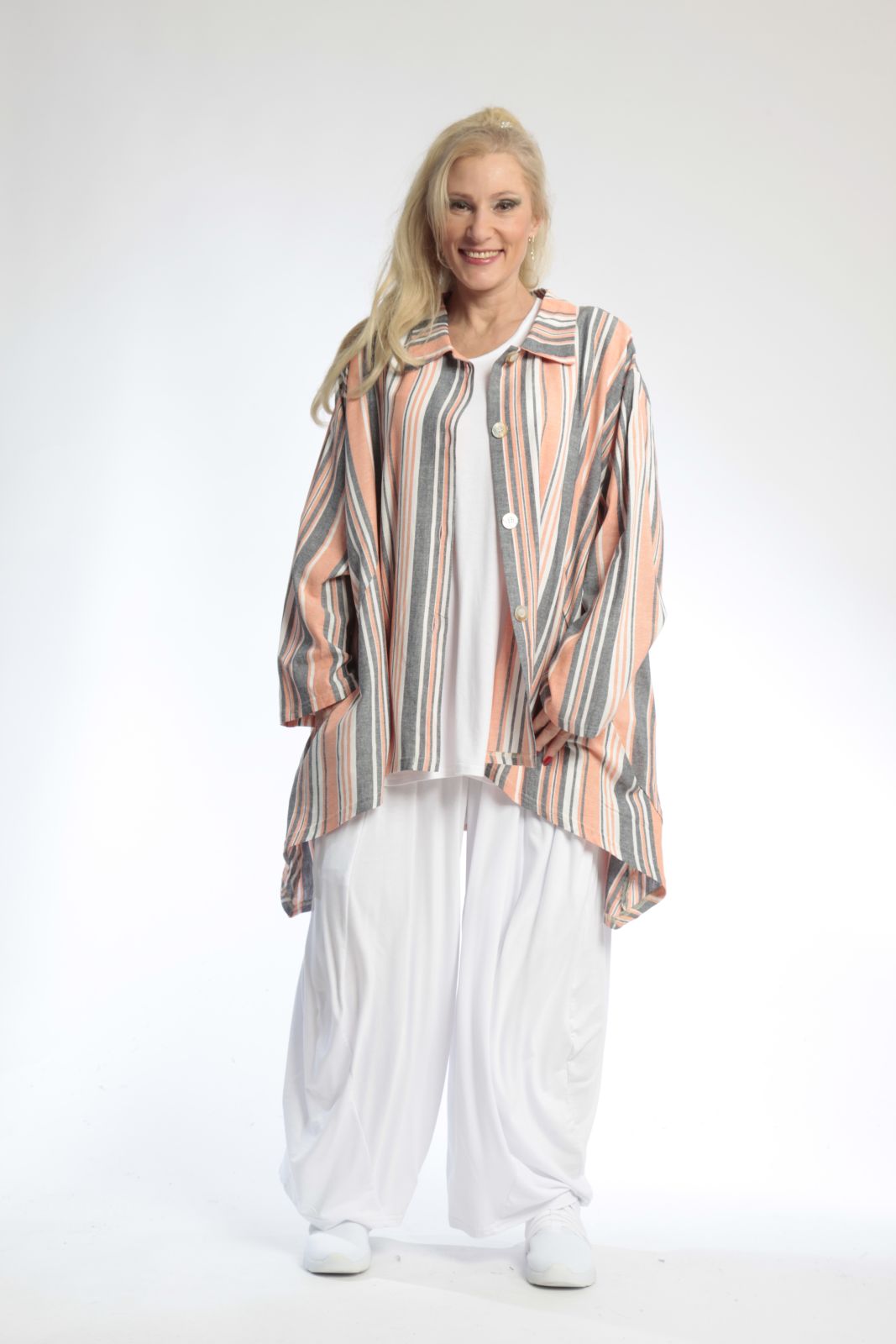 Sommer Jacke in Vokuhila Form aus luftiger Leinen Optik Qualität, Candy in Orange