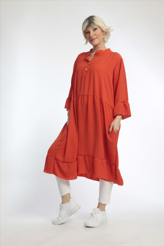 Summer dress in a straight shape made of smooth twill quality, twill in light red