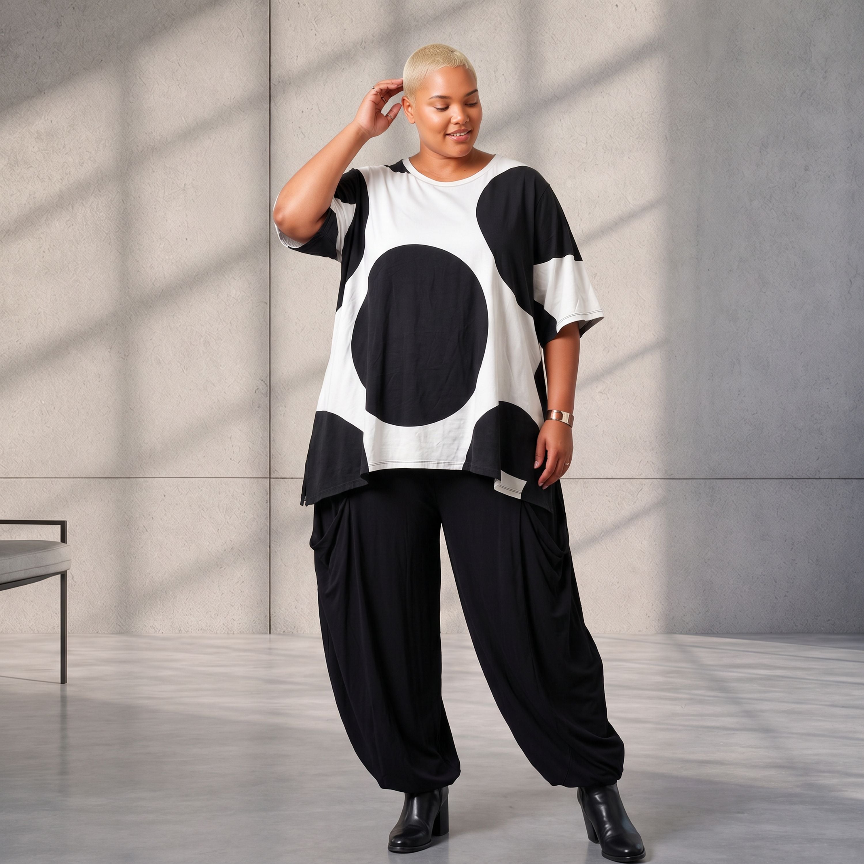 Funky Diva · Shirt · DotsDiva · KD526 · WhiteDots