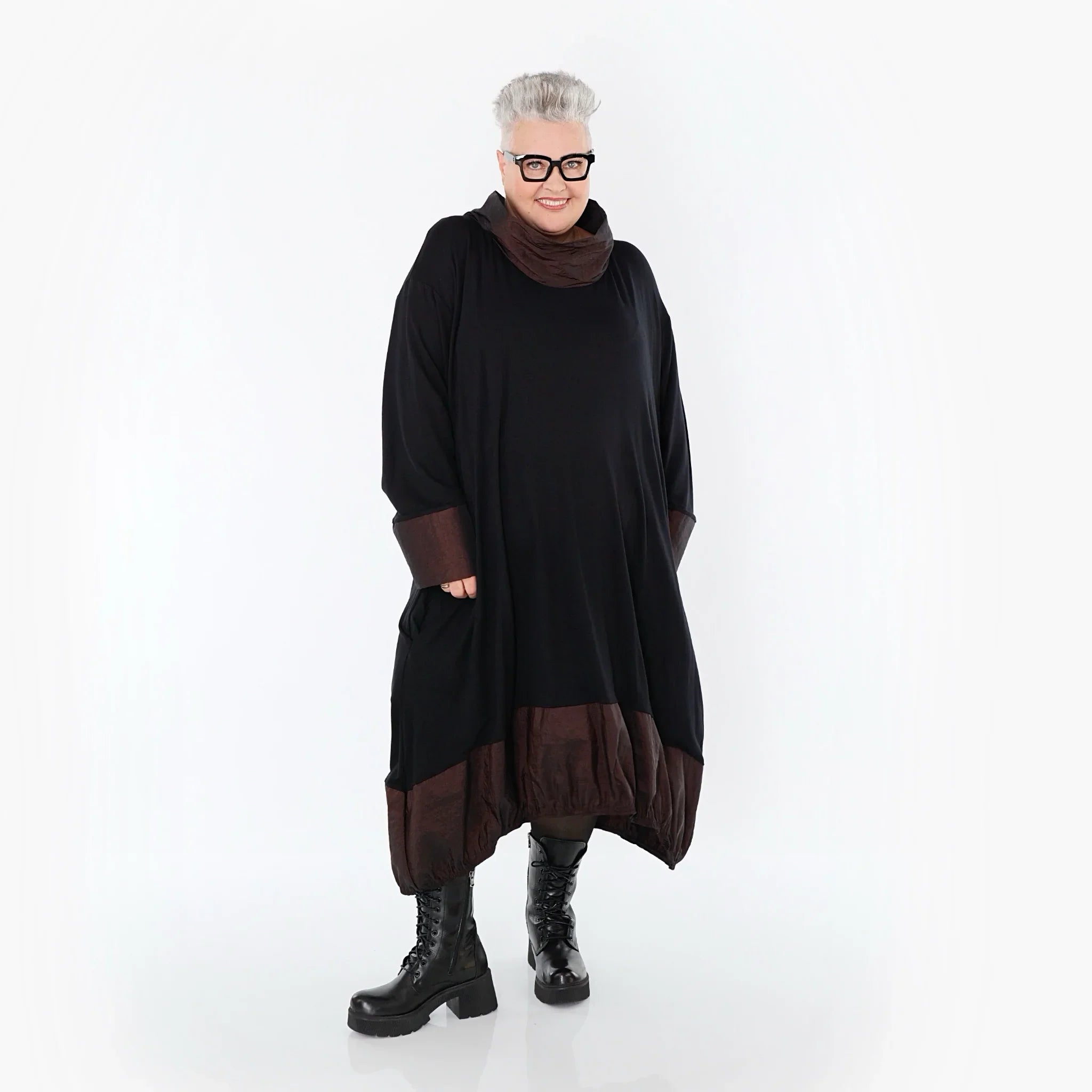 AKH Premium 7156 Robe, Noir-Marron
