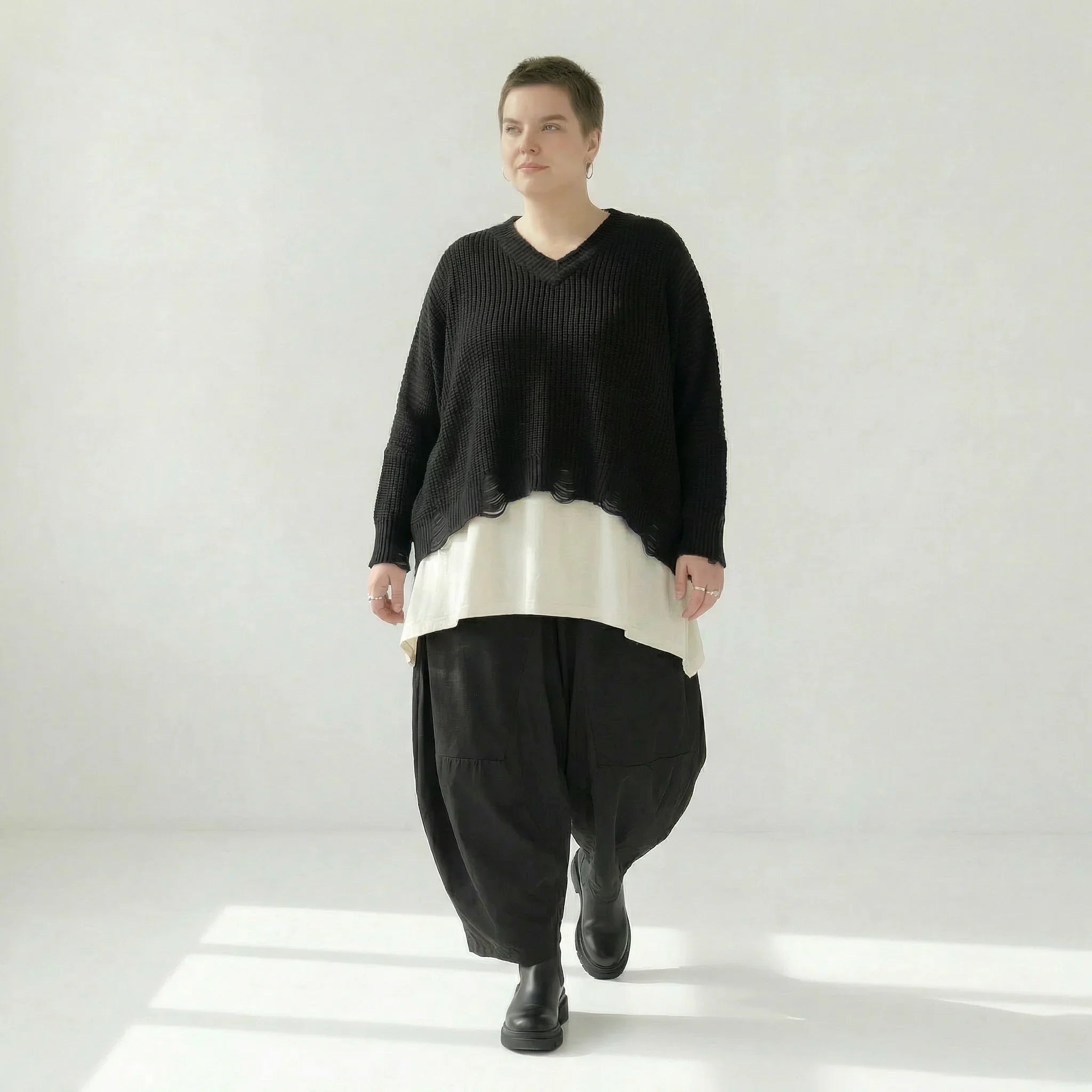 AKH Premium 2602 Überwurf, Schwarz