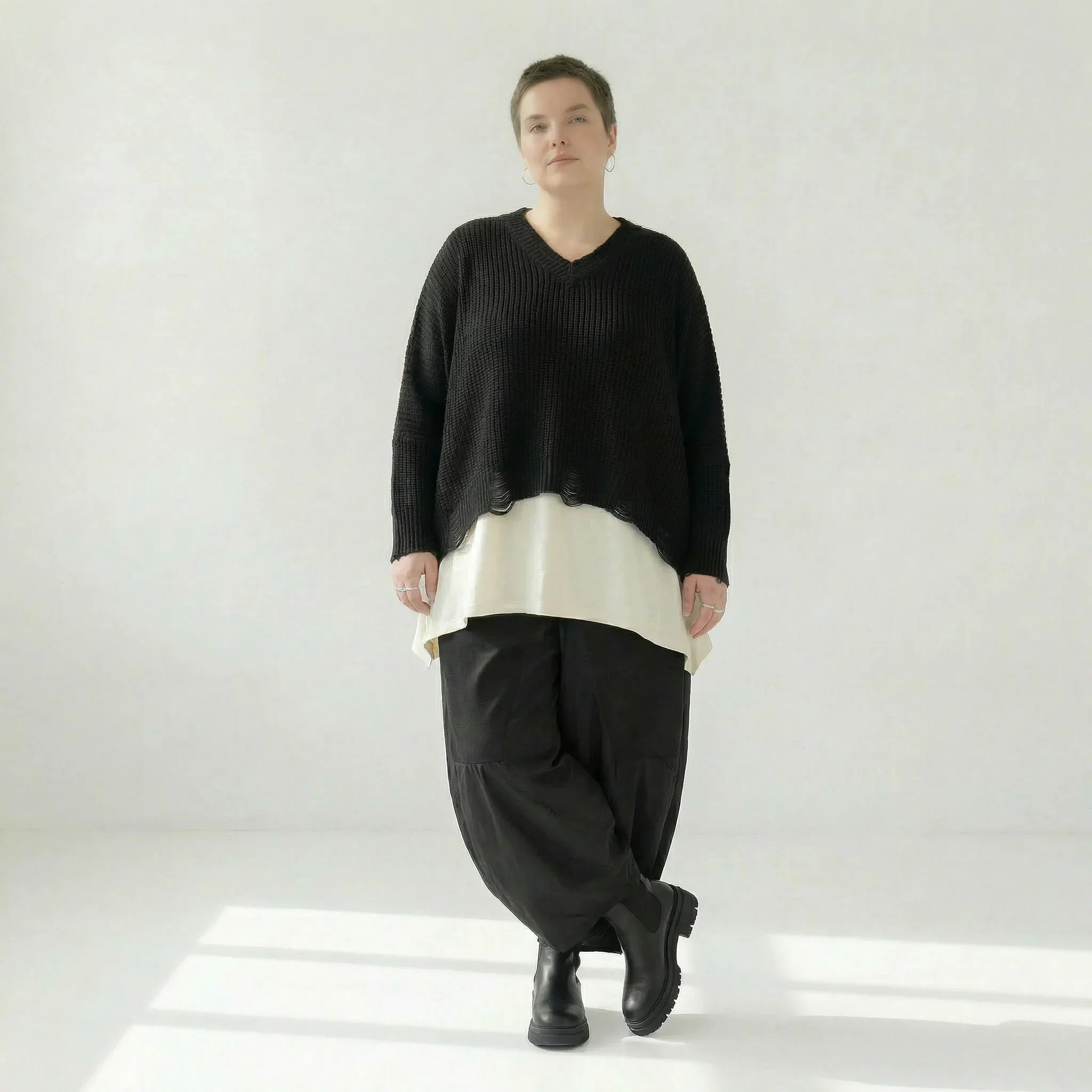 AKH Premium 2602 Überwurf, Schwarz