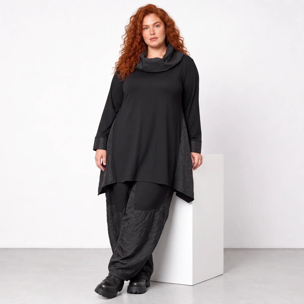 AKH Premium · Hose · Ophelia · 6883 · Black