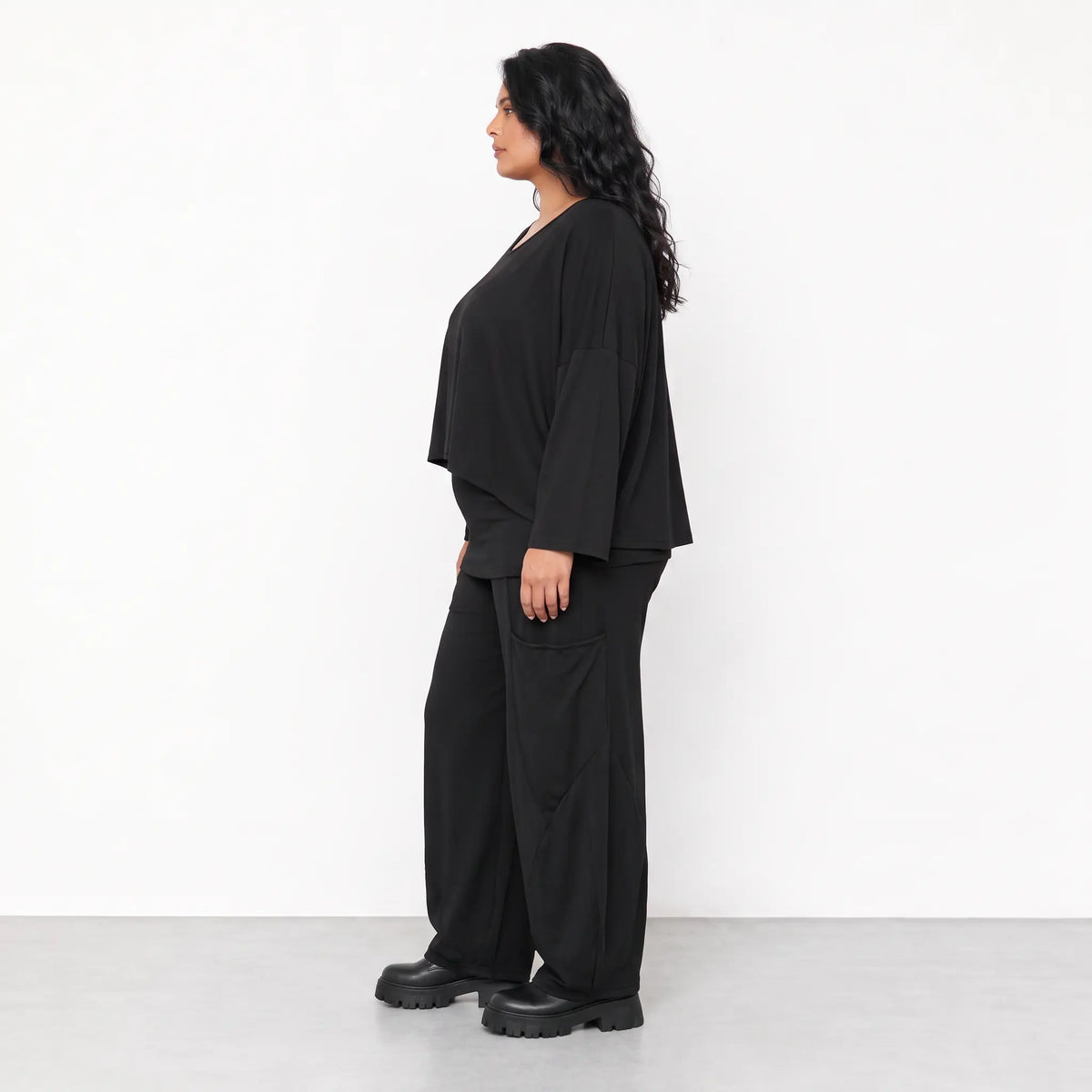 AKH Basics · Shirt · Skye · 6048 · Schwarz