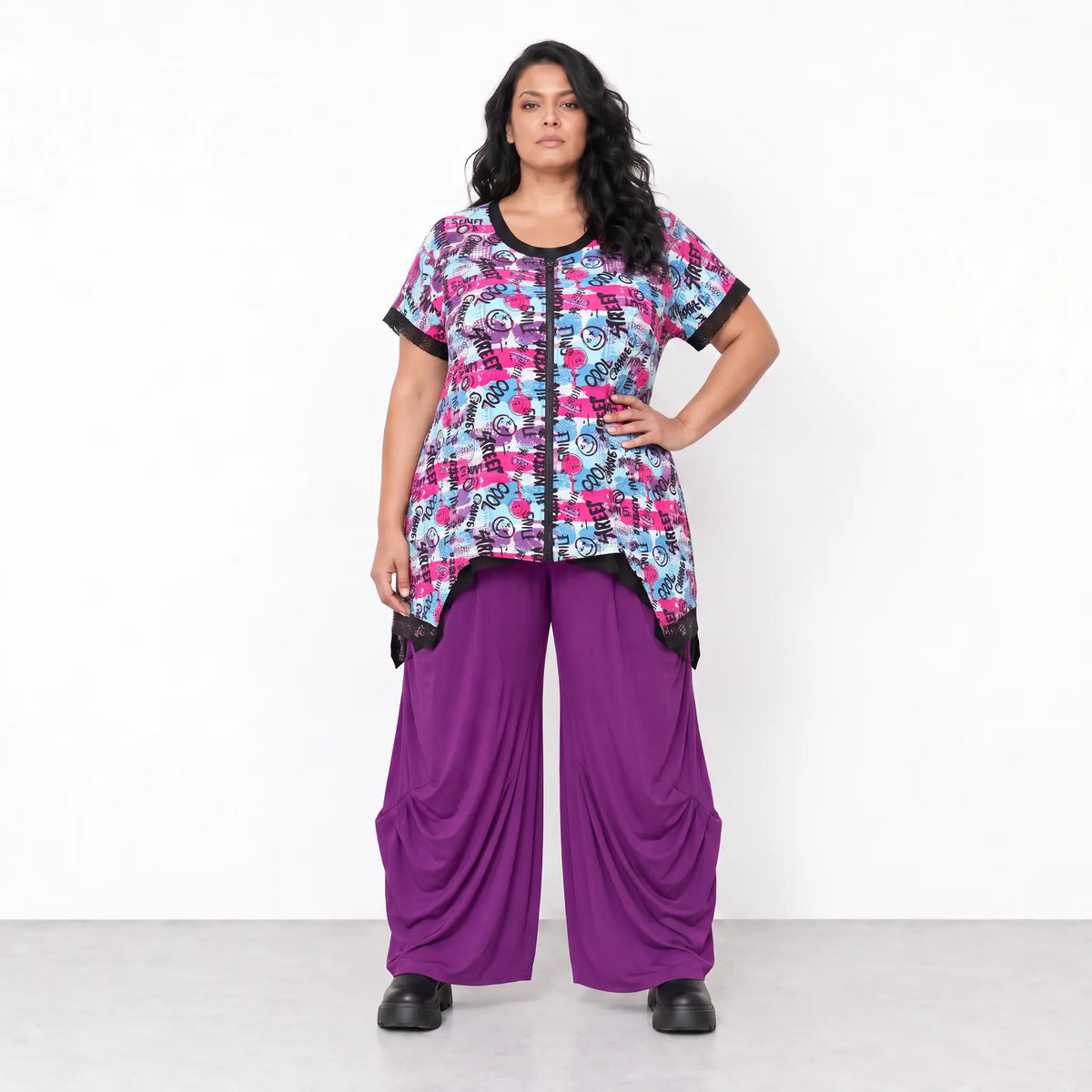 AKH Fashion · Weste · UrbanArt · 7211 · GraffitiPurple