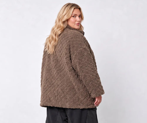 AKH Fashion · Jacke · CuddlySuede · 7104 · ChocoCheck