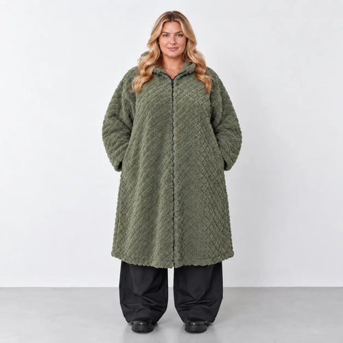 AKH Fashion · Mantel · CuddlySuede · 7102 · KhakiCheck