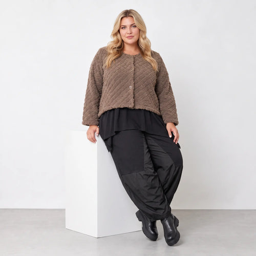 AKH Fashion · Jacke · CuddlySuede · 6073 · ChocoCheck