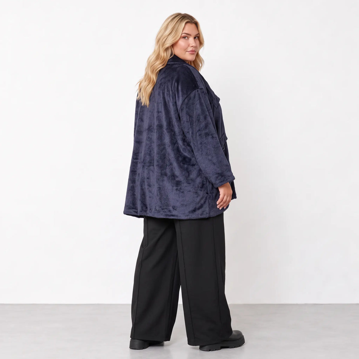 AKH Fashion · Jacke · Elowen · 6749 · Marine