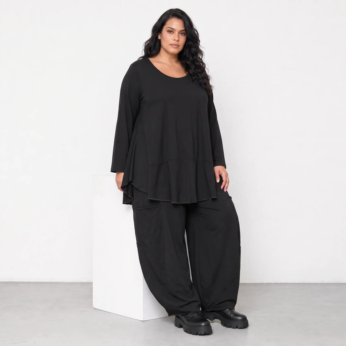 AKH Basics · Shirt · Skye · 5952 · Schwarz