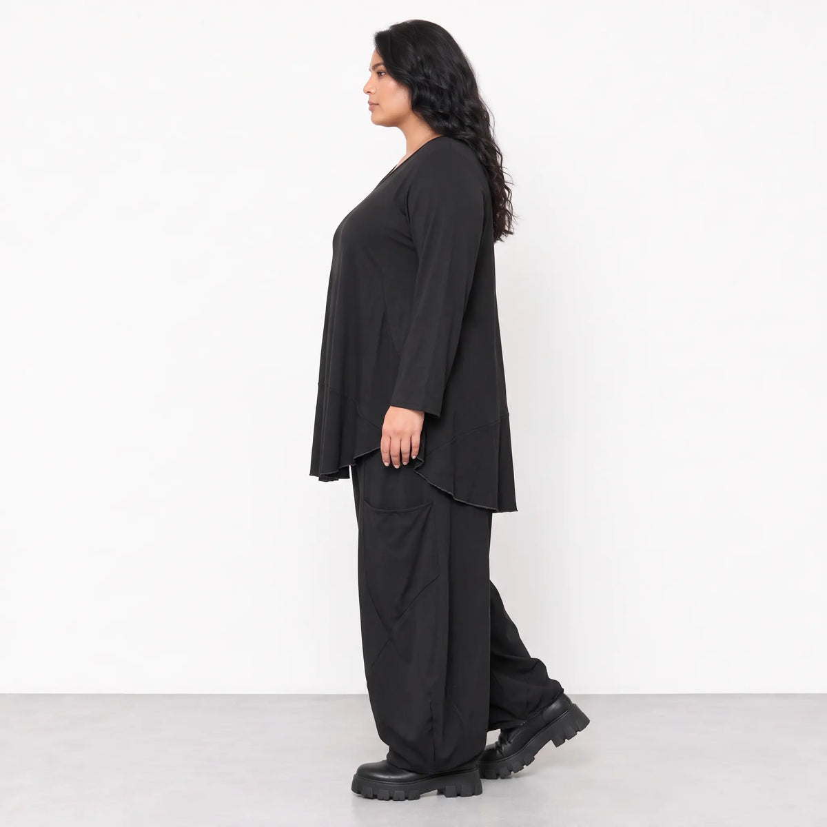AKH Basics · Shirt · Skye · 5952 · Schwarz