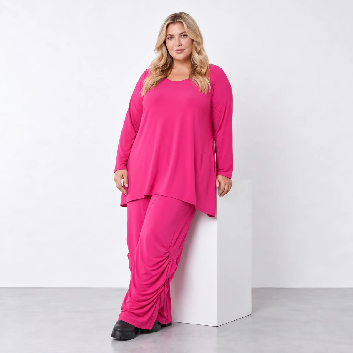 AKH Basics · Shirt · Melody · 1892 · HotPink