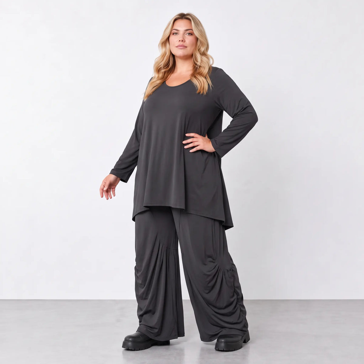 AKH Basics · Shirt · Melody · 1892 · OxyBlack