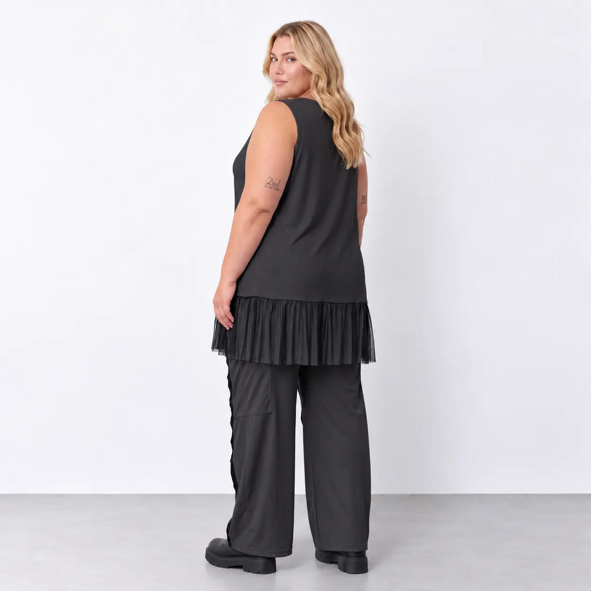 AKH Basics · Top · Melody · 7283 · OxyBlack