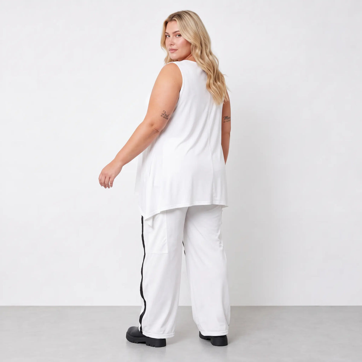 AKH Basics · Hose · Melody · 7282 · BrilliantWhite