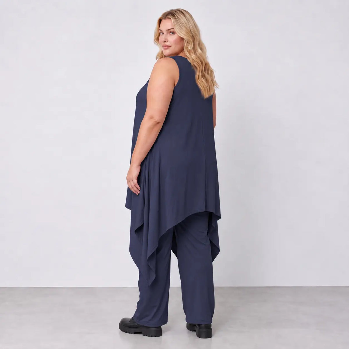 AKH Basics · Tunika · Melody · 3067 · DarkNavy