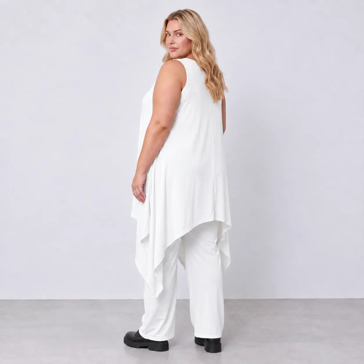 AKH Basics · Tunika · Melody · 3067 · BrilliantWhite