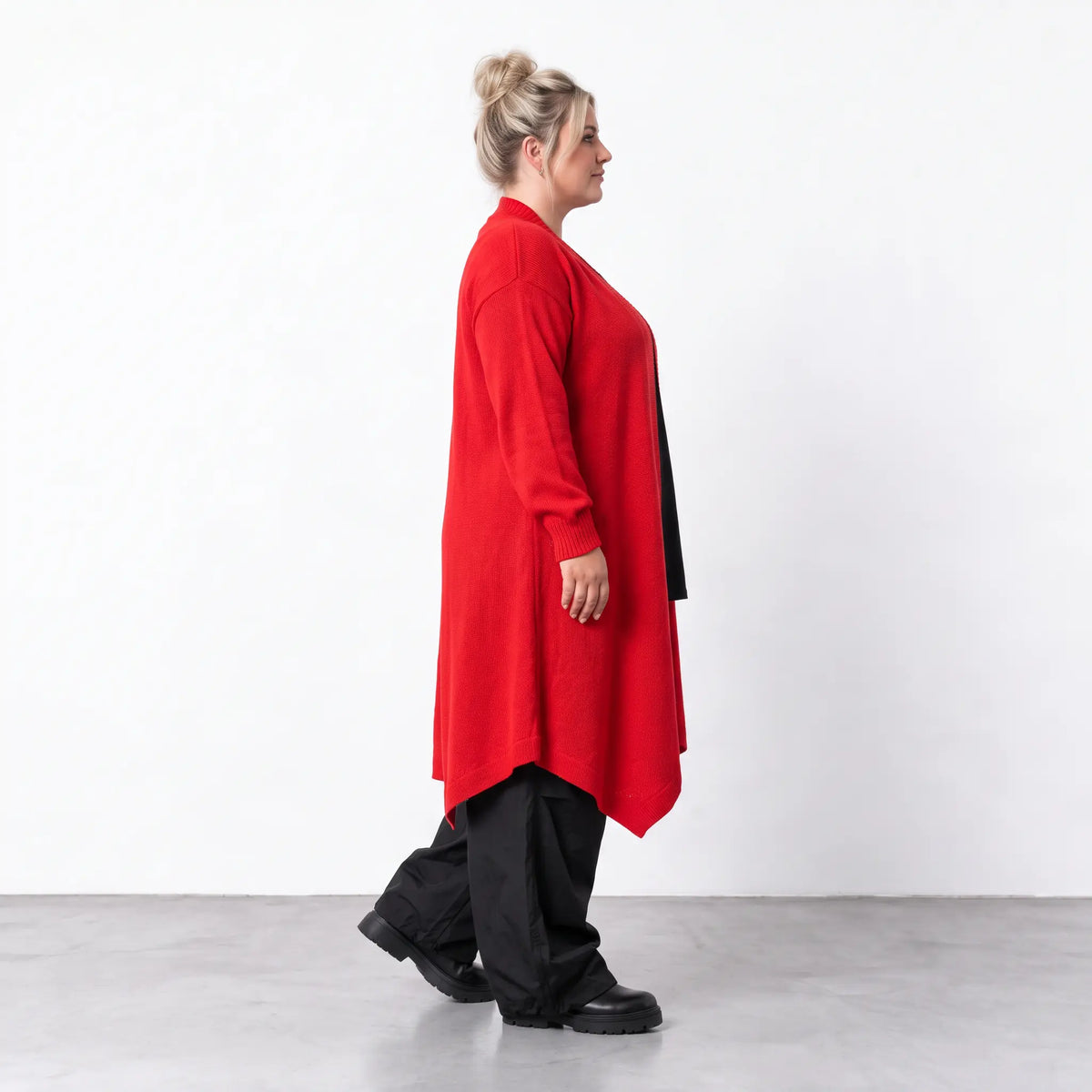 AKH Premium · Cardigan · Warmella · 2636 · CrimsonGlow