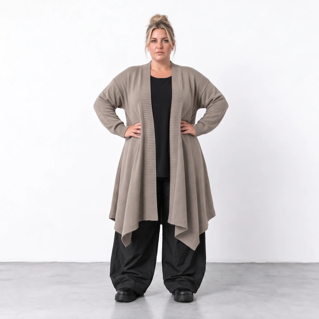 AKH Premium · Cardigan · Warmella · 2636 · Coffee