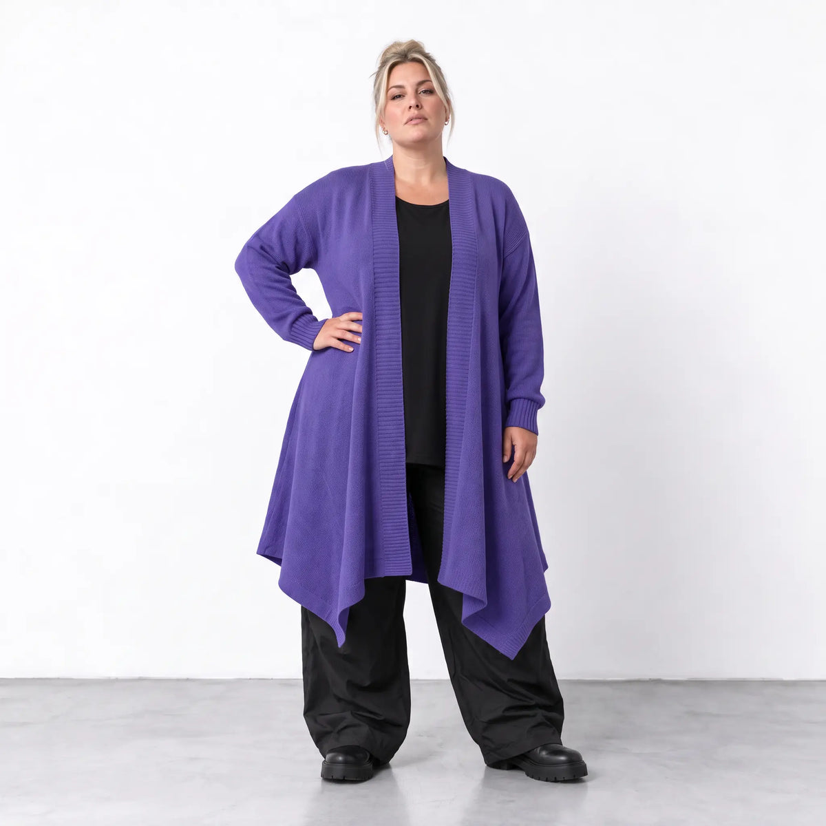 AKH Premium · Cardigan · Warmella · 2636 · Purple