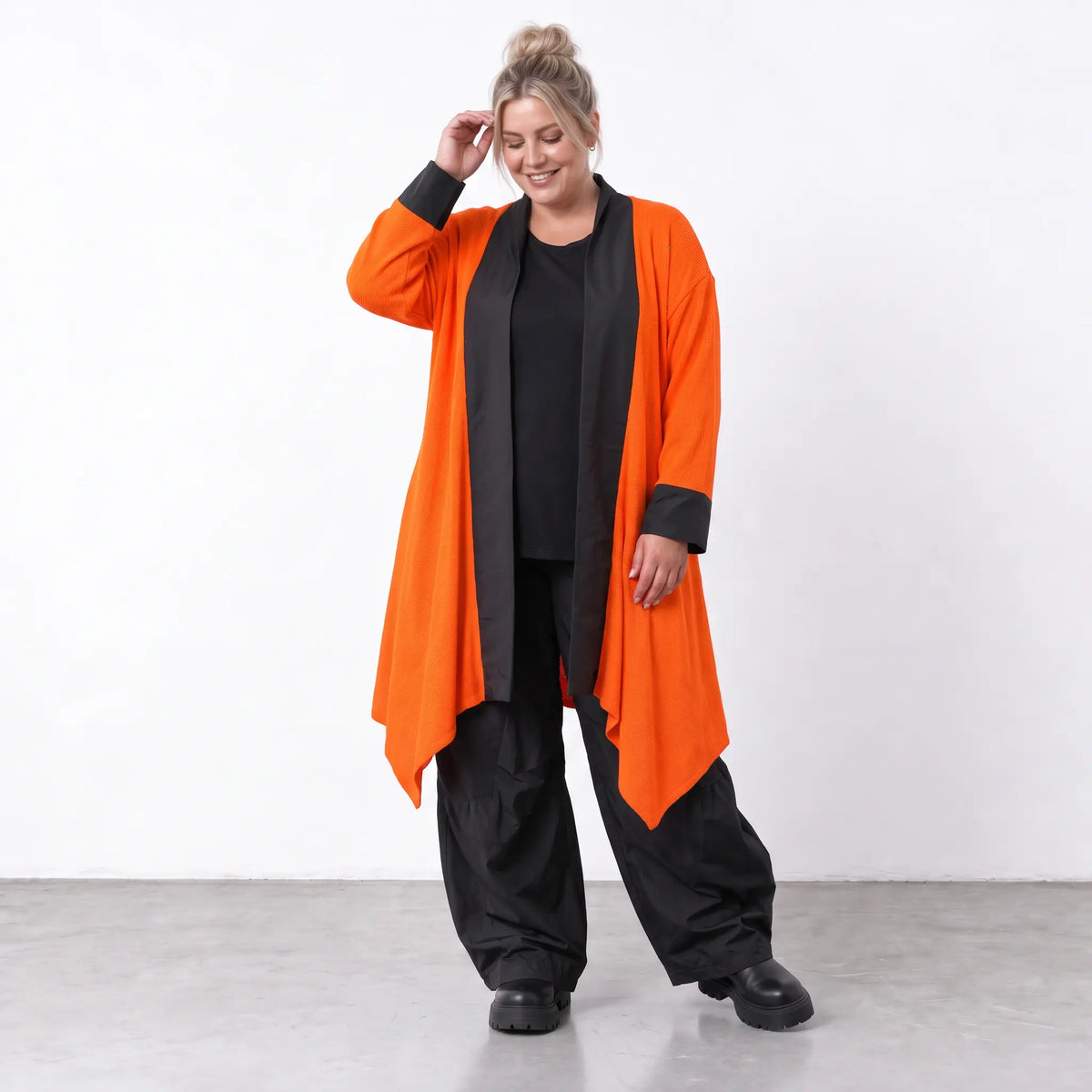 AKH Premium · Cardigan · Warmella · 2637 · Orange