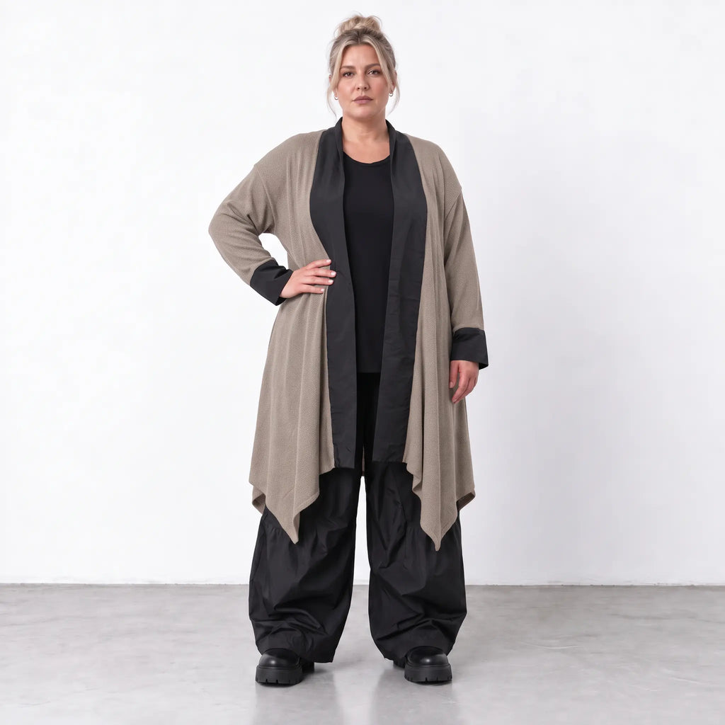 AKH Premium · Cardigan · Warmella · 2637 · Coffee