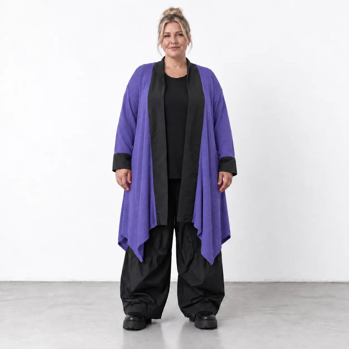AKH Premium · Cardigan · Warmella · 2637 · Purple