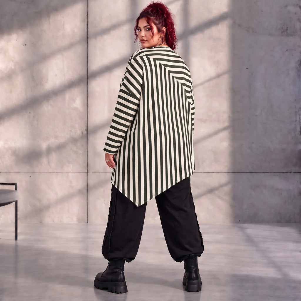 Funky Diva · Shirt · VibeDiva · K225D · DuoGreen