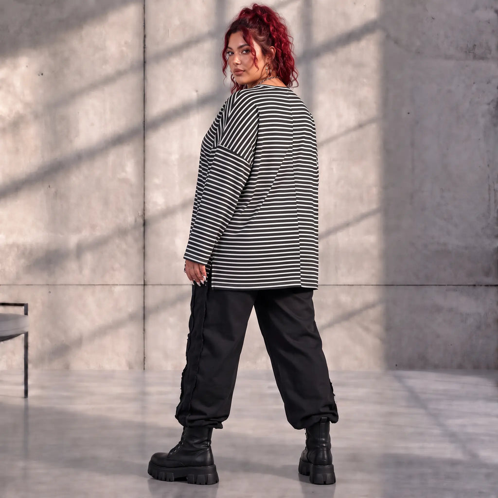Funky Diva · Shirt · VibeDiva · K446D · DuoBlack