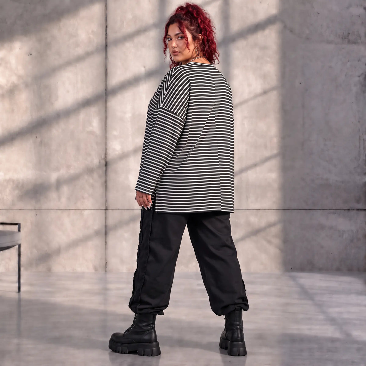 Funky Diva · Shirt · VibeDiva · K446D · DuoBlack