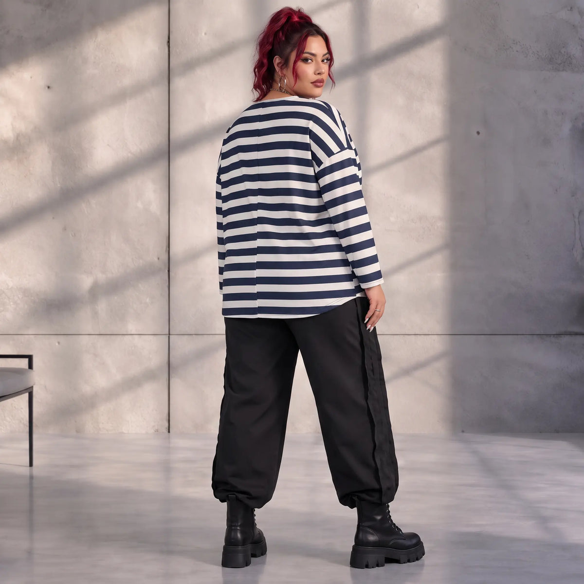 Funky Diva · Shirt · VibeDiva · K556D · DuoNavy