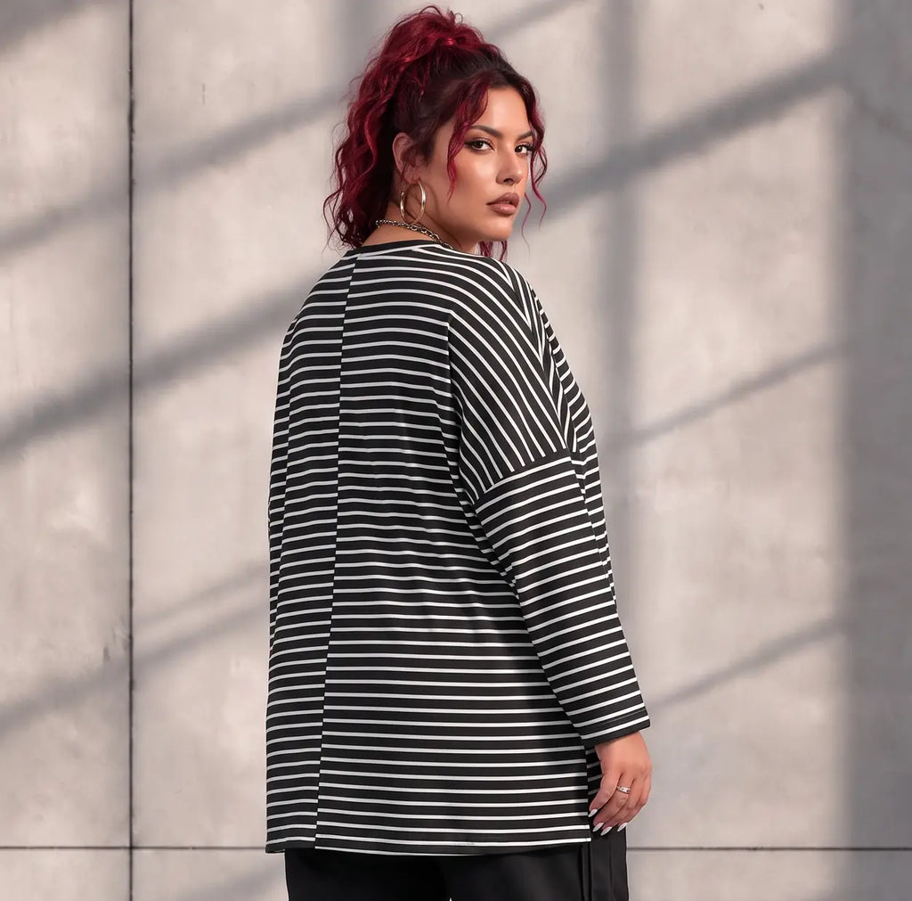 Funky Diva · Shirt · VibeDiva · K666D · DuoBlack