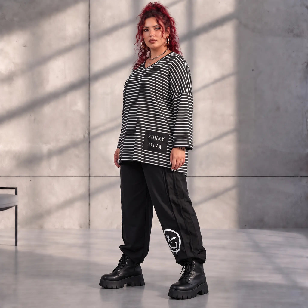 Funky Diva · Shirt · VibeDiva · K666D · DuoBlack