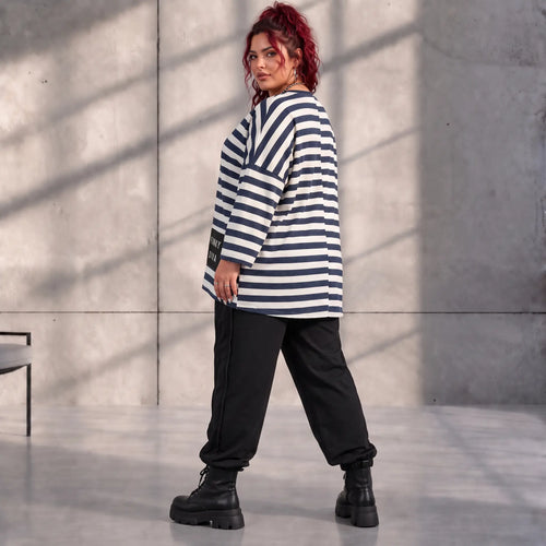 Funky Diva · Shirt · VibeDiva · K666D · BlueDuo