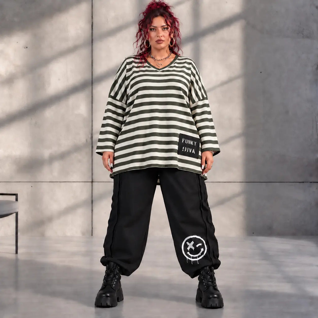 Funky Diva · Shirt · VibeDiva · K666D · DuoGreen