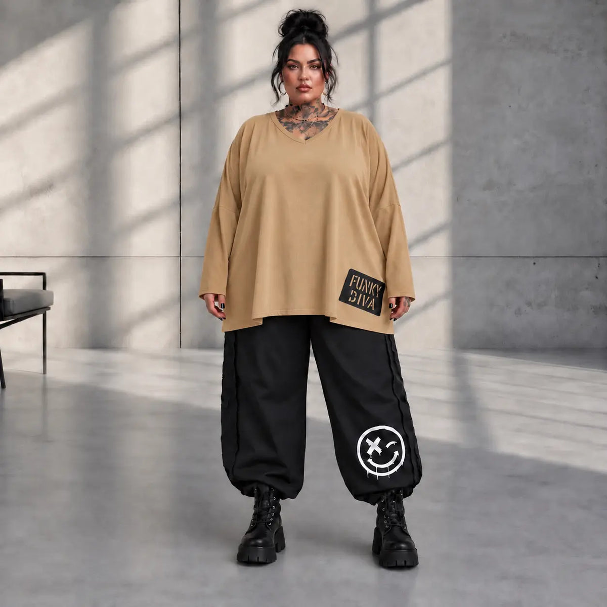 Funky Diva · Shirt · EasyDiva · K666D · Biscuit