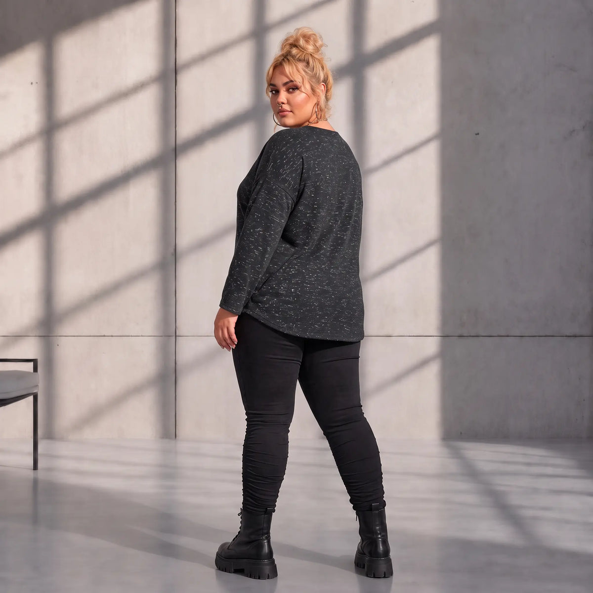 Funky Diva · Shirt · MelangeDiva · F660 · NightBlack