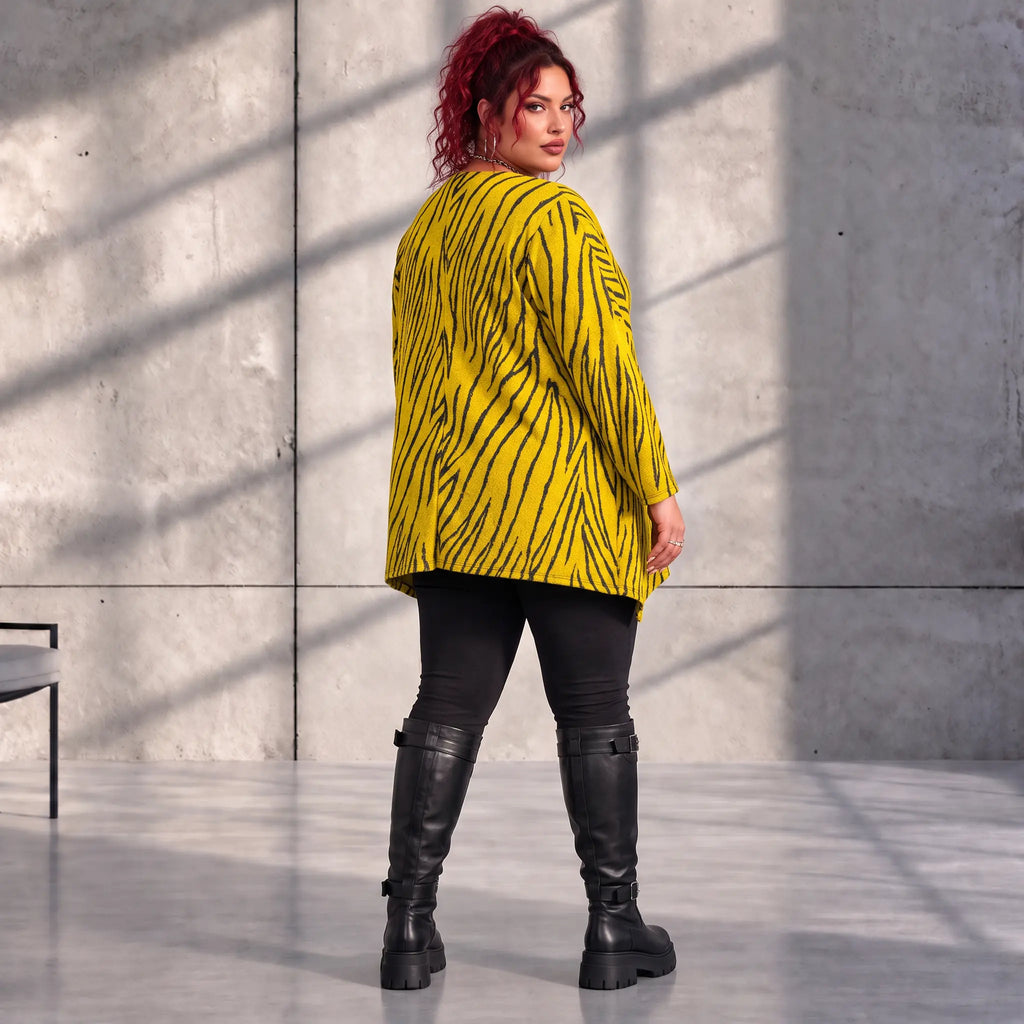Funky Diva · Shirt · ZebraDiva · T900 · BlackYellow