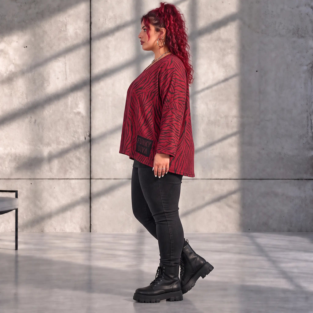 Funky Diva · Shirt · ZebraDiva · T900 · WineBlack