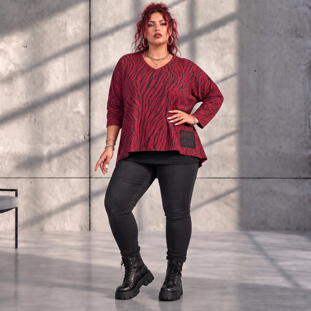 Funky Diva · Shirt · ZebraDiva · T900 · WineBlack