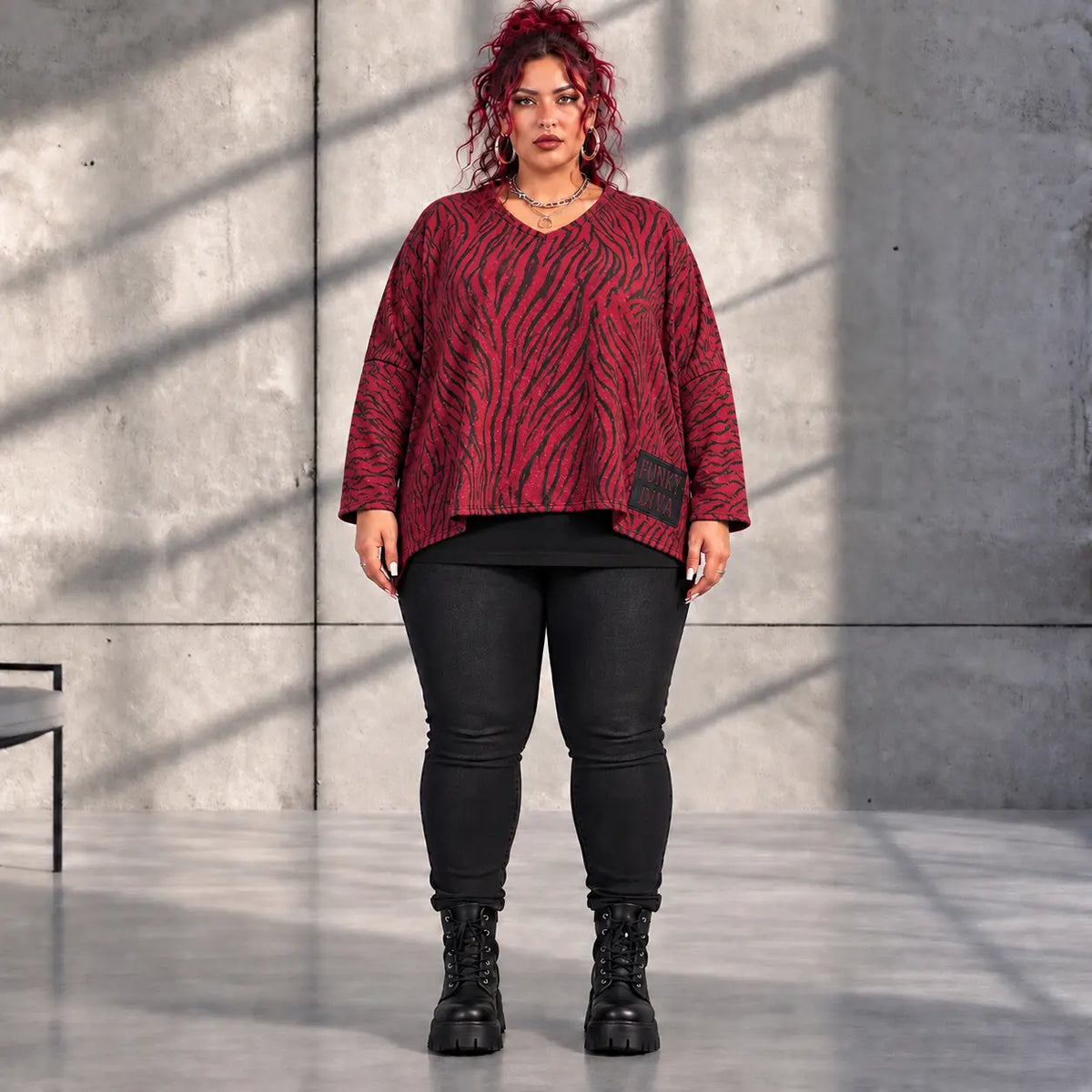 Funky Diva · Shirt · ZebraDiva · T900 · WineBlack