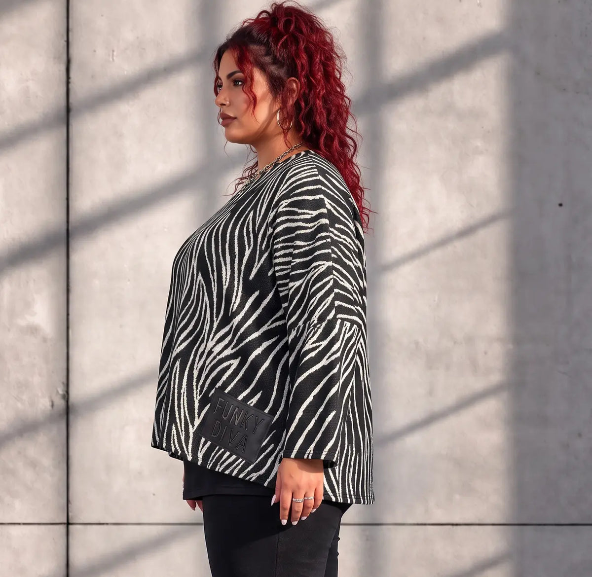 Funky Diva · Shirt · ZebraDiva · T900 · BlackWhite