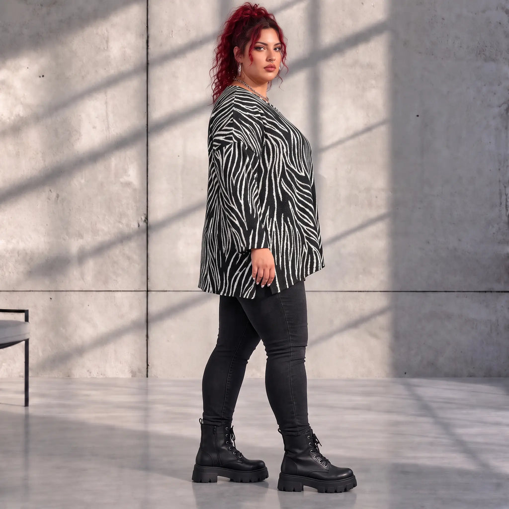 Funky Diva · Shirt · ZebraDiva · T200 · BlackWhite