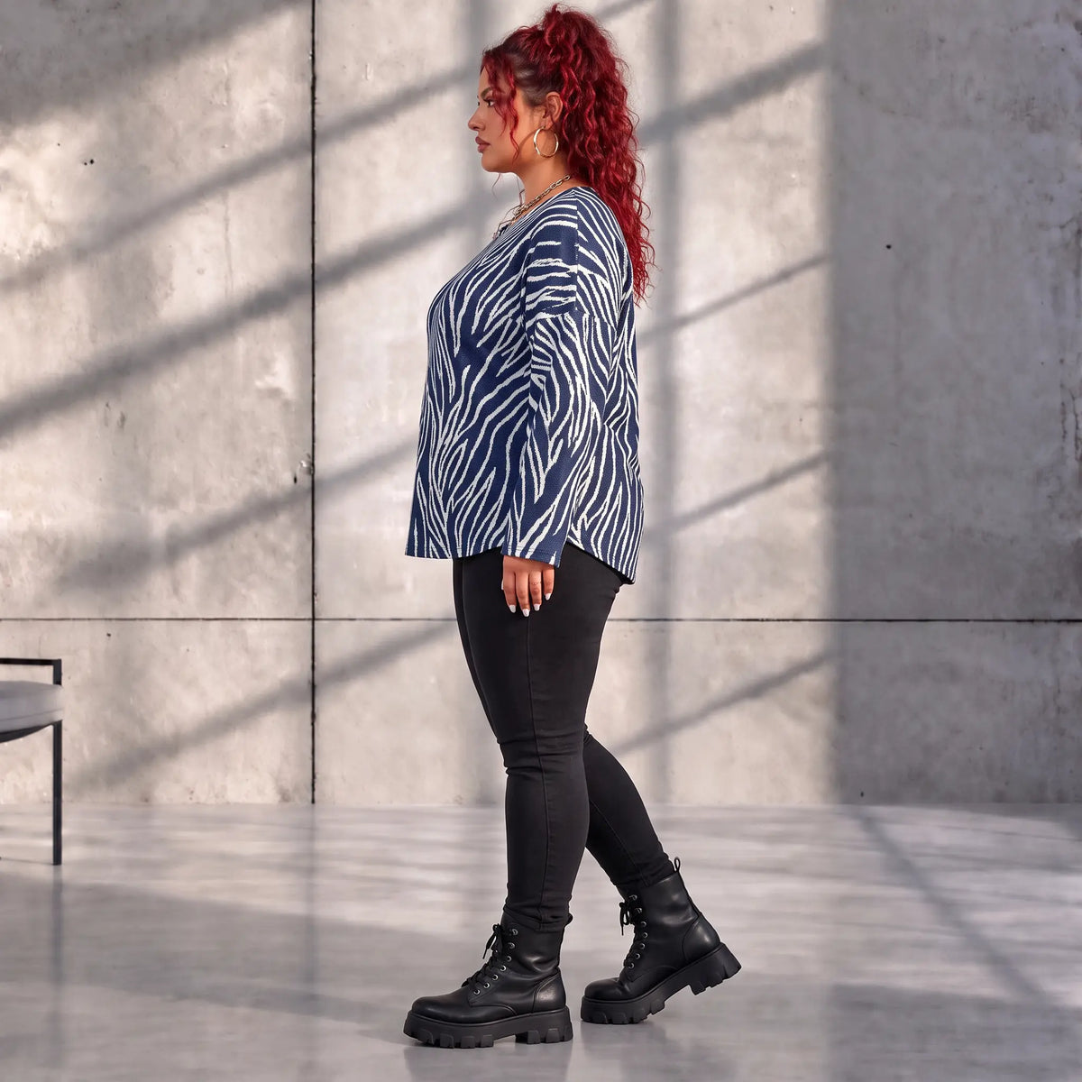 Funky Diva · Shirt · ZebraDiva · T555 · NavyWhite
