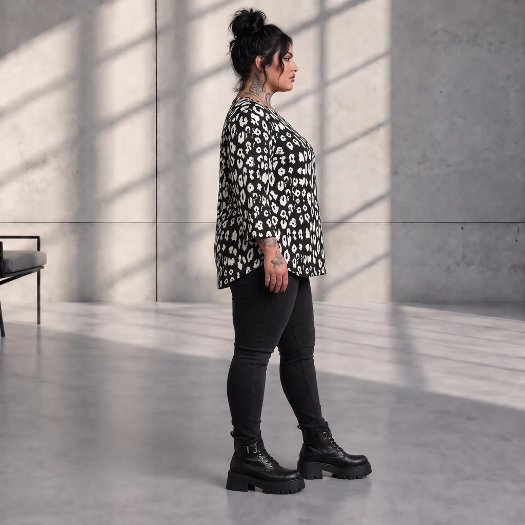 Funky Diva · Shirt · CoolDiva · C442 · BlackWhite